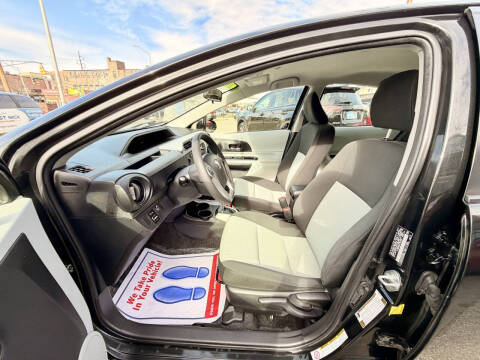 2012 Toyota Prius c One