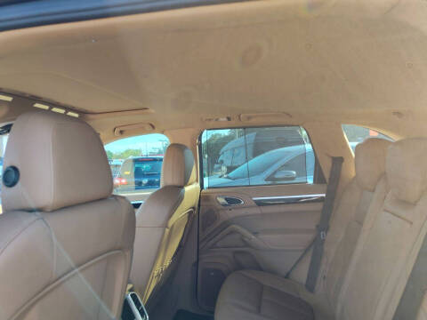 2011 Porsche Cayenne S Hybrid