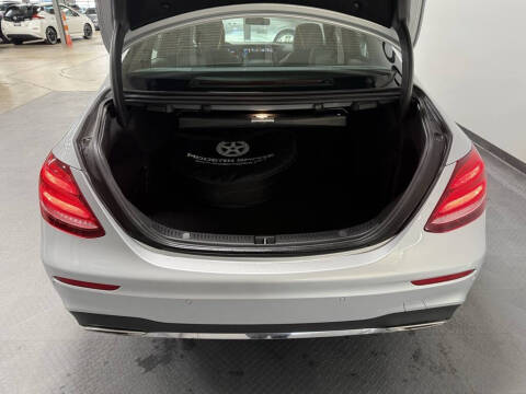 2017 Mercedes-Benz E-Class E 300 4MATIC