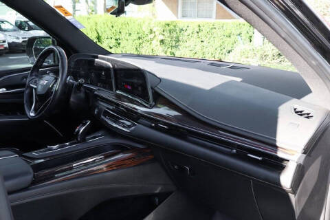 2023 Cadillac Escalade Premium Luxury