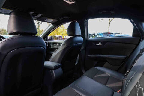 2022 Kia Forte GT Line