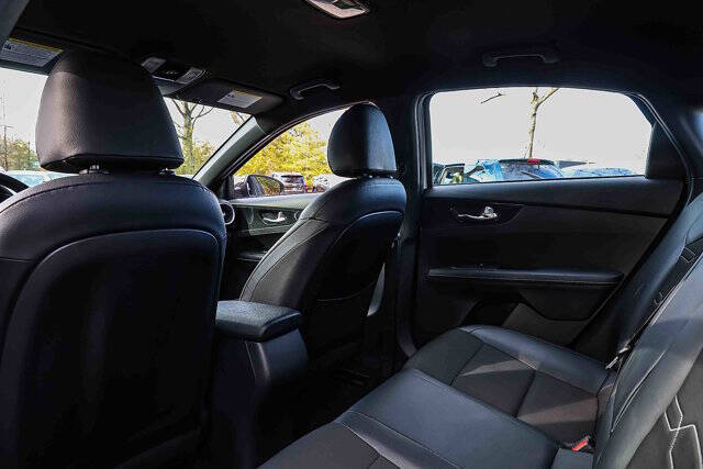 2022 Kia Forte GT Line