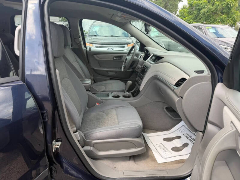 2015 Chevrolet Traverse LS