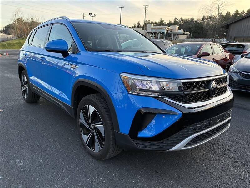 2023 Volkswagen Taos SE 4Motion