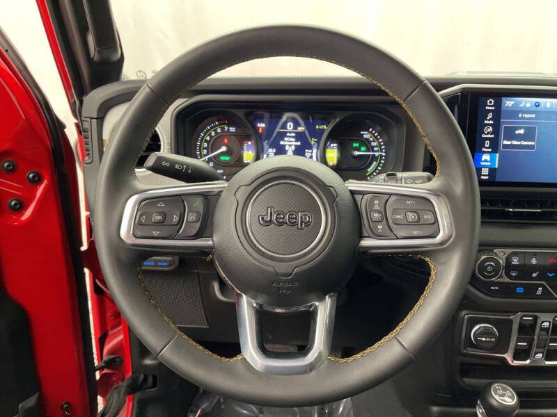 2024 Jeep Wrangler Sahara 4xe