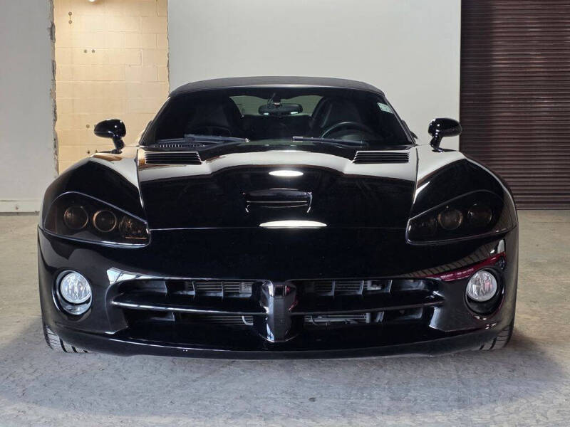 2004 Dodge Viper SRT-10