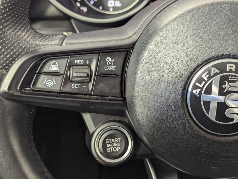 2021 Alfa Romeo Giulia Ti