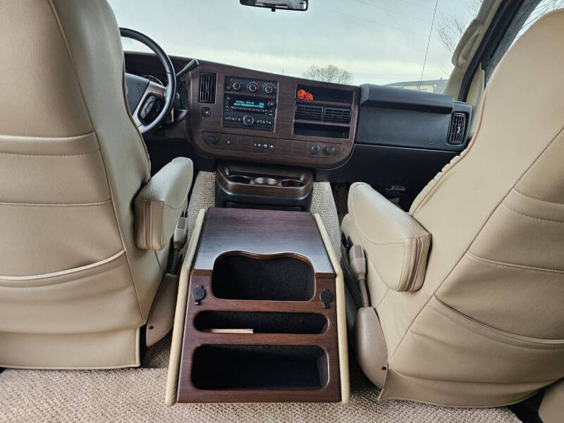 2013 Chevrolet Express Van 1500