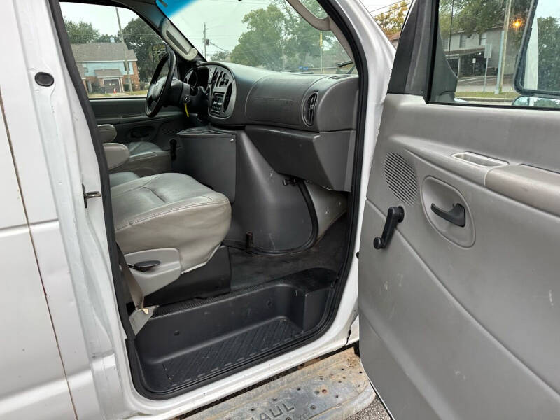 2007 Ford E-Series E-450 SD