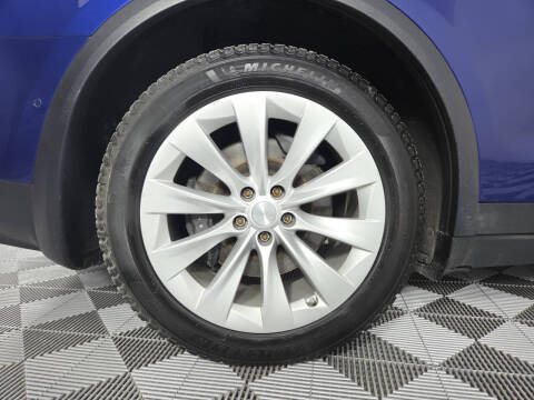 2016 Tesla Model X 75D
