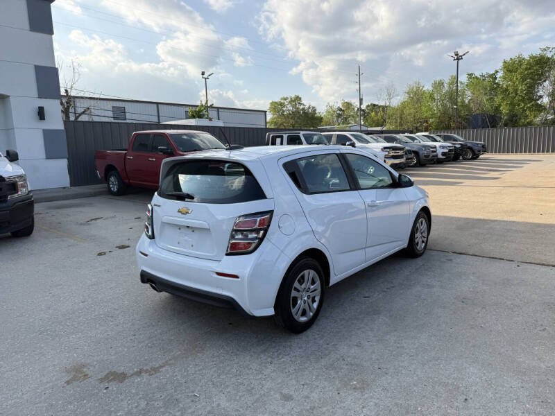 2020 Chevrolet Sonic LT