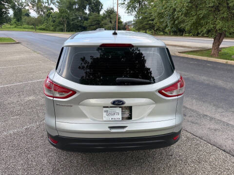 2014 Ford Escape S