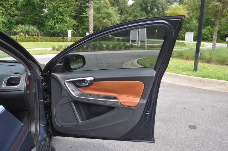 2012 Volvo S60 T5