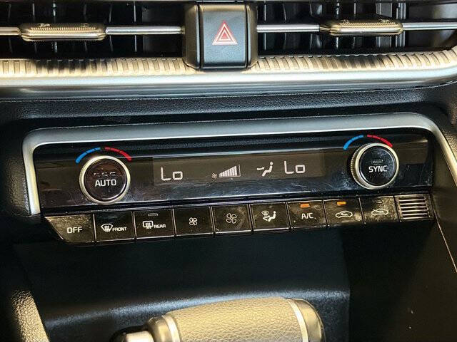 2022 Kia K5