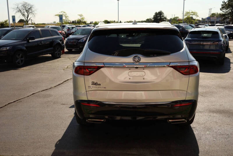 2022 Buick Enclave Essence