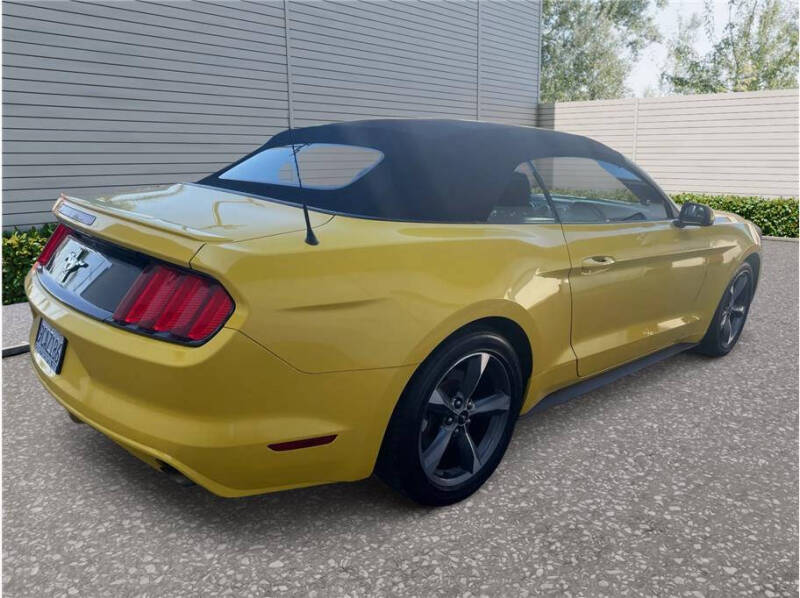2015 Ford Mustang V6