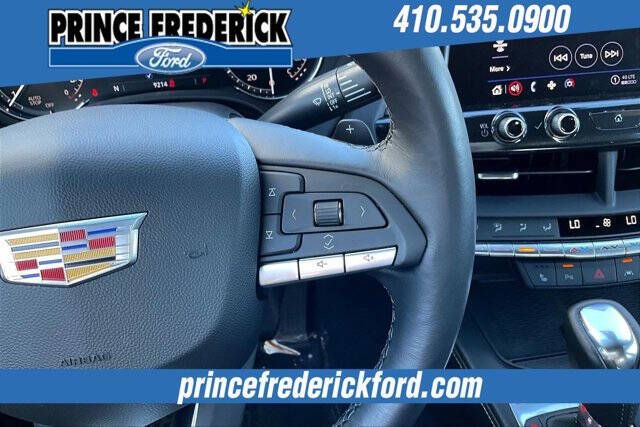 2025 Cadillac CT4 Luxury