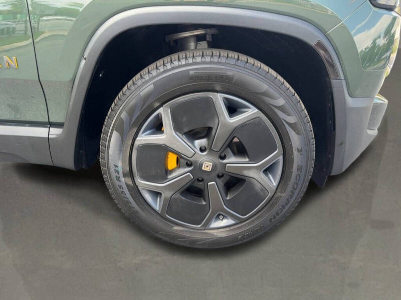 2022 Rivian R1T Adventure