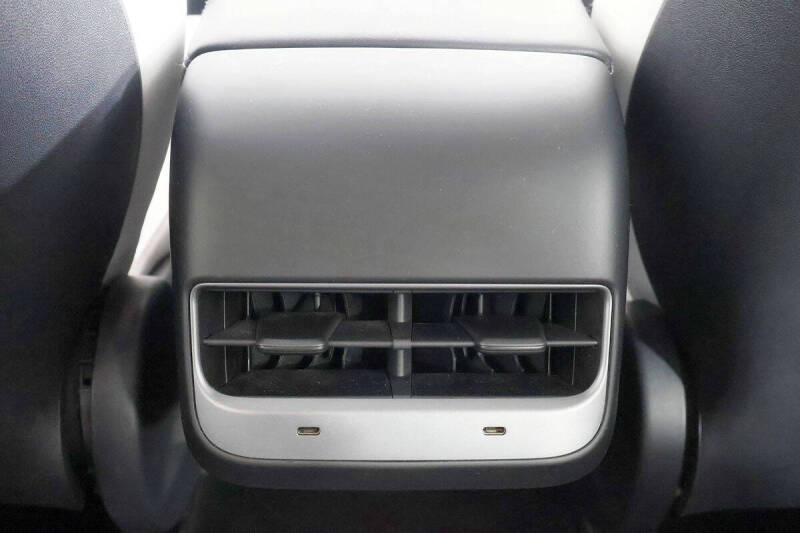 2021 Tesla Model Y Standard Range