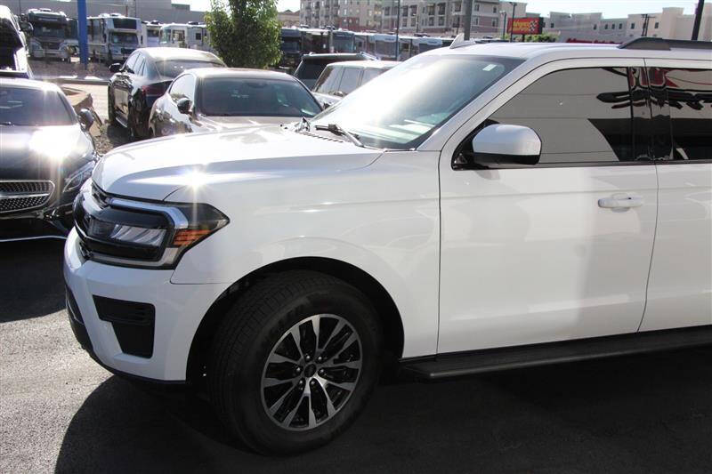 2023 Ford Expedition MAX XLT