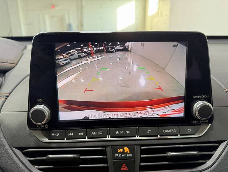 2020 Nissan Altima 2.5 SR