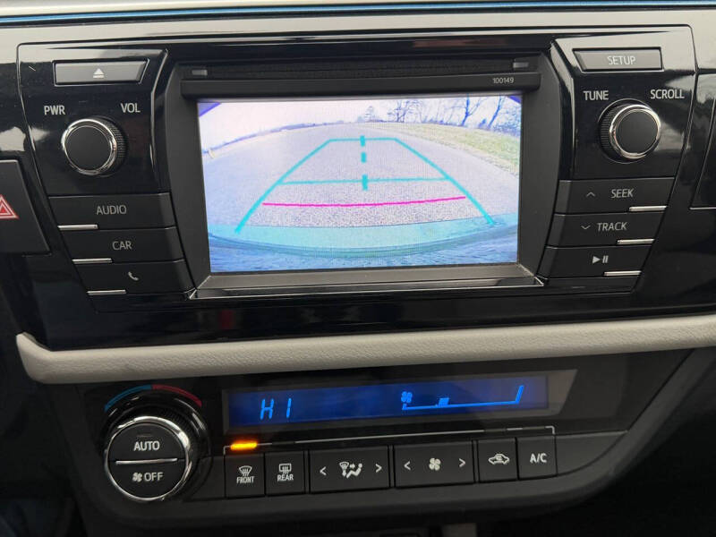 2015 Toyota Corolla LE