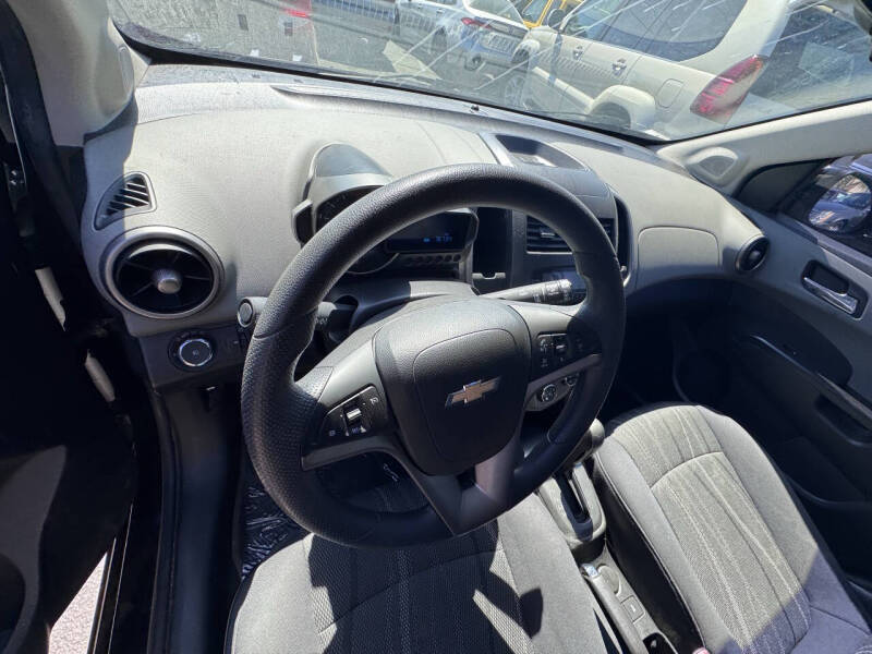 2012 Chevrolet Sonic LT