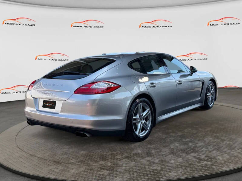 2012 Porsche Panamera