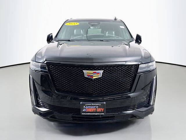 Used 2022 Cadillac Escalade ESV Sport Platinum with VIN 1GYS4RKLXNR237570 for sale in Bloomington, IL