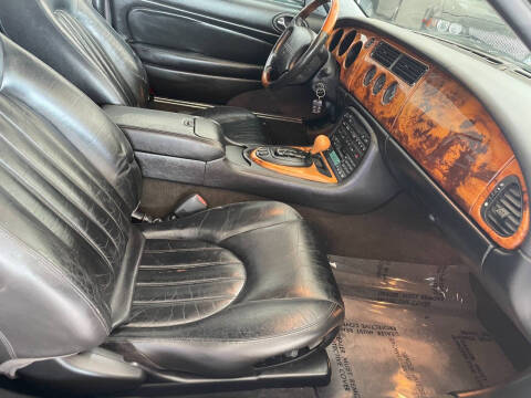 2002 Jaguar XK-Series XK8