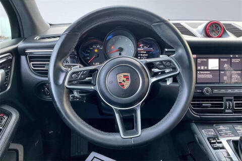 2020 Porsche Macan S