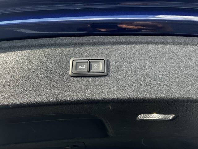 2022 Audi Q5 quattro S line Prem Plus 45 TFSI