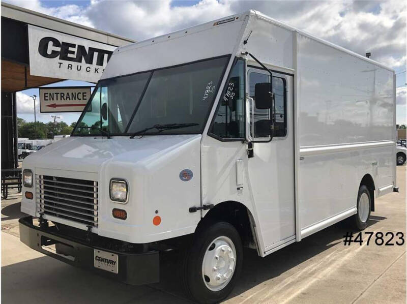 2022 Freightliner MT45 Chassis for sale at CENTURY TRUCKS & VANS in Grand Prairie TX