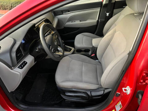 2020 Hyundai Elantra