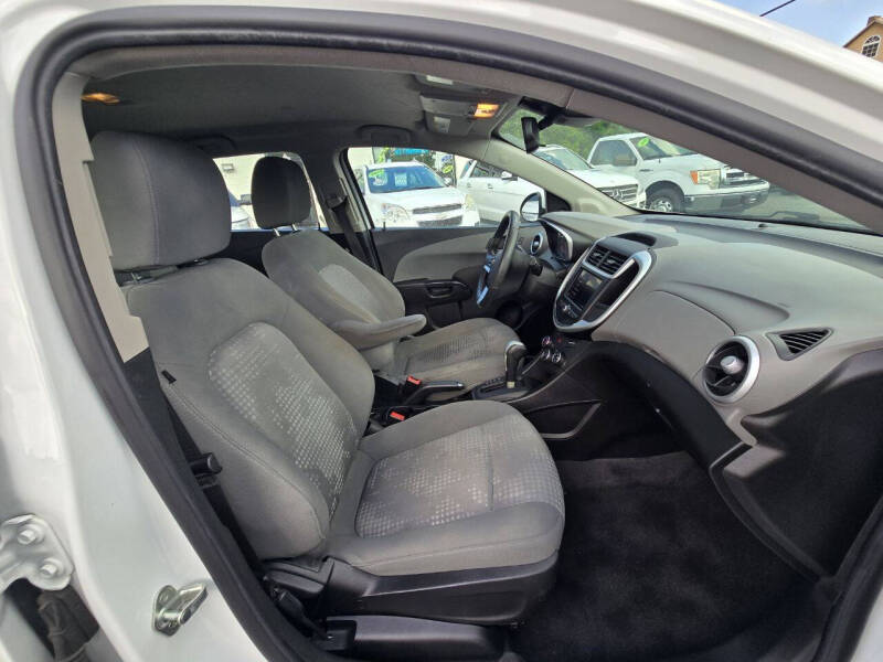 2020 Chevrolet Sonic LT