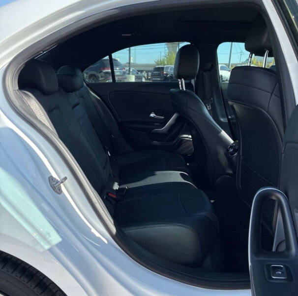 2019 Mercedes-Benz A-Class A 220