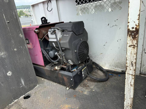 2011 Freightliner M2 106