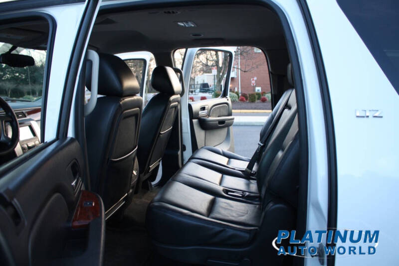 2013 Chevrolet Suburban LTZ