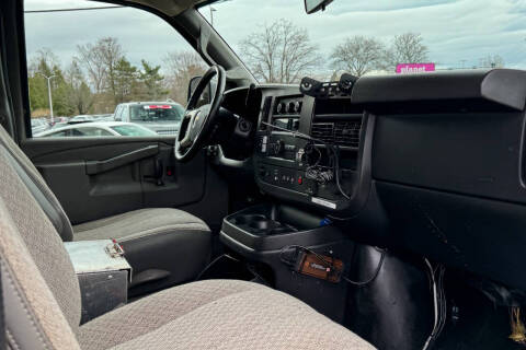 2018 Chevrolet Express 2500