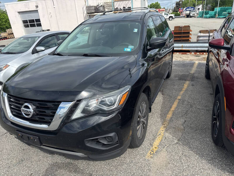 2019 Nissan Pathfinder SL