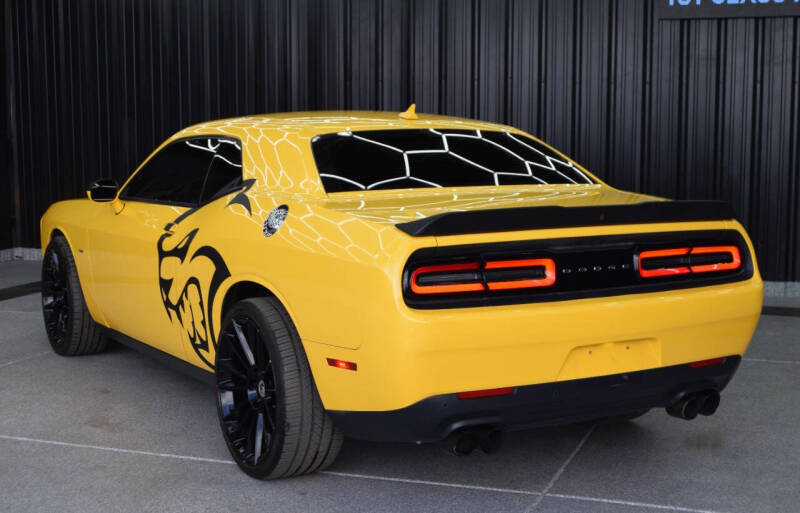 2017 Dodge Challenger GT