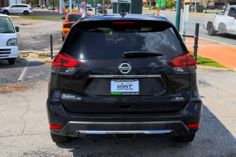 2019 Nissan Rogue SV