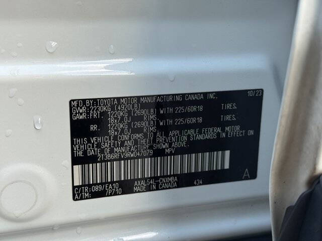 2024 Toyota RAV4 Hybrid XLE Premium