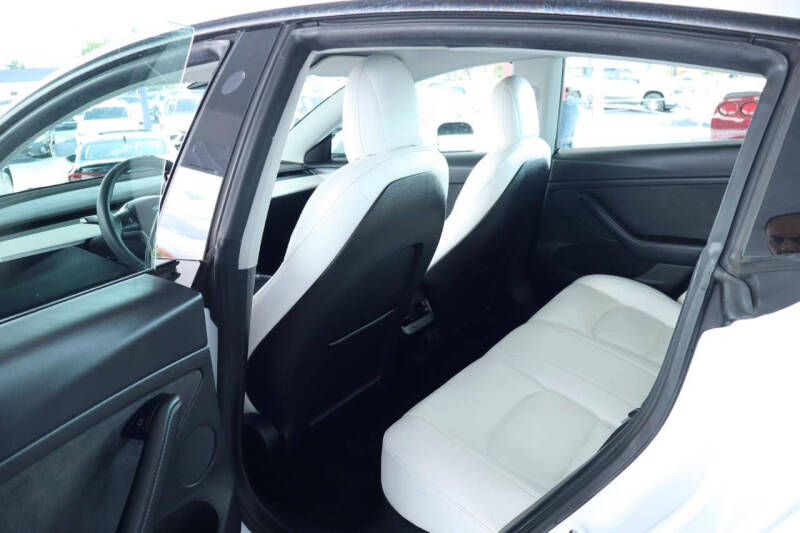 2022 Tesla Model 3 Performance