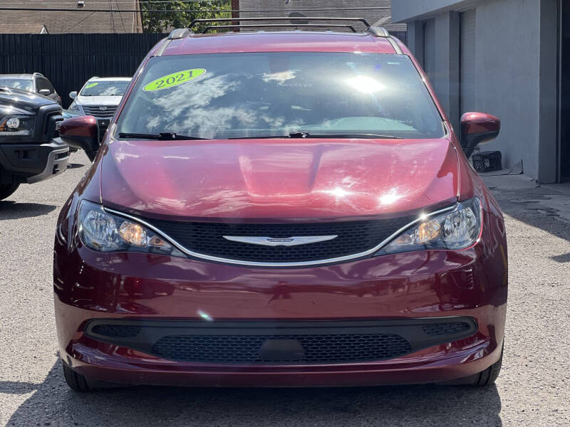 2021 Chrysler Voyager LXi