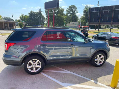 2018 Ford Explorer for sale at Acadiana Cars in Lafayette LA