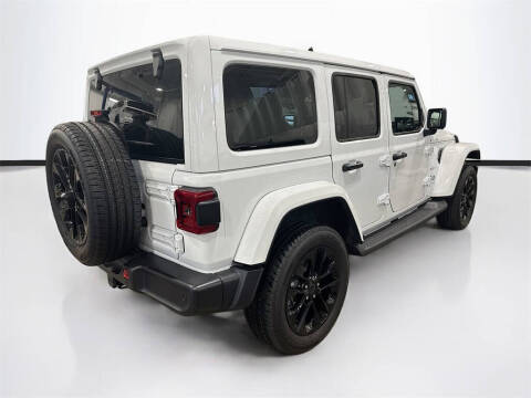2024 Jeep Wrangler Sahara 4xe