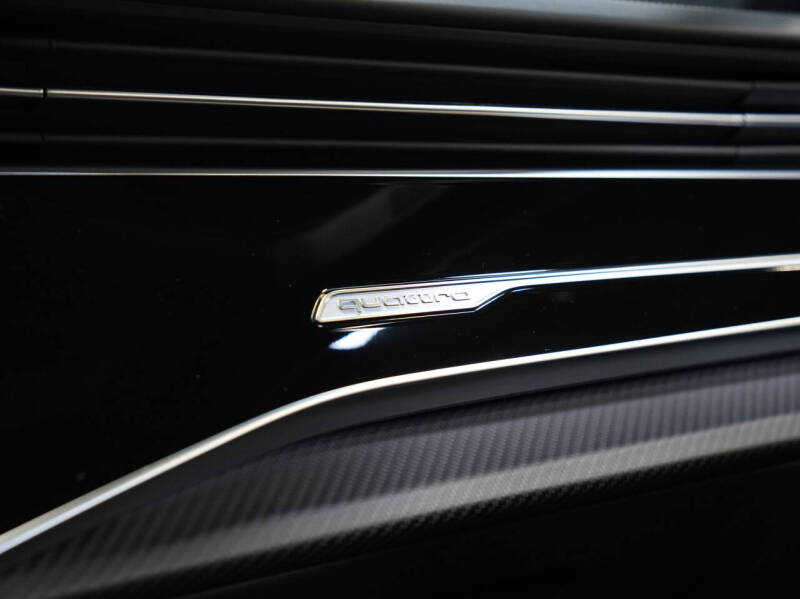 2024 Audi RS Q8 4.0T quattro