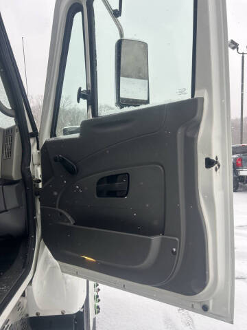 2011 International WorkStar 7400