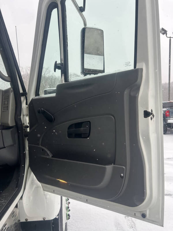 2011 International WorkStar 7400